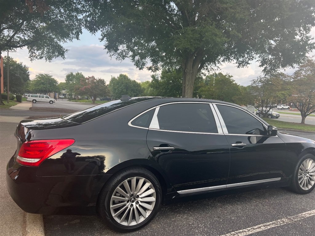 Used 2015 Hyundai Equus Signature RWD image 11