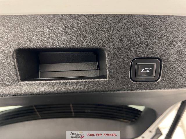 Used 2025 GMC Acadia Elevation image 37