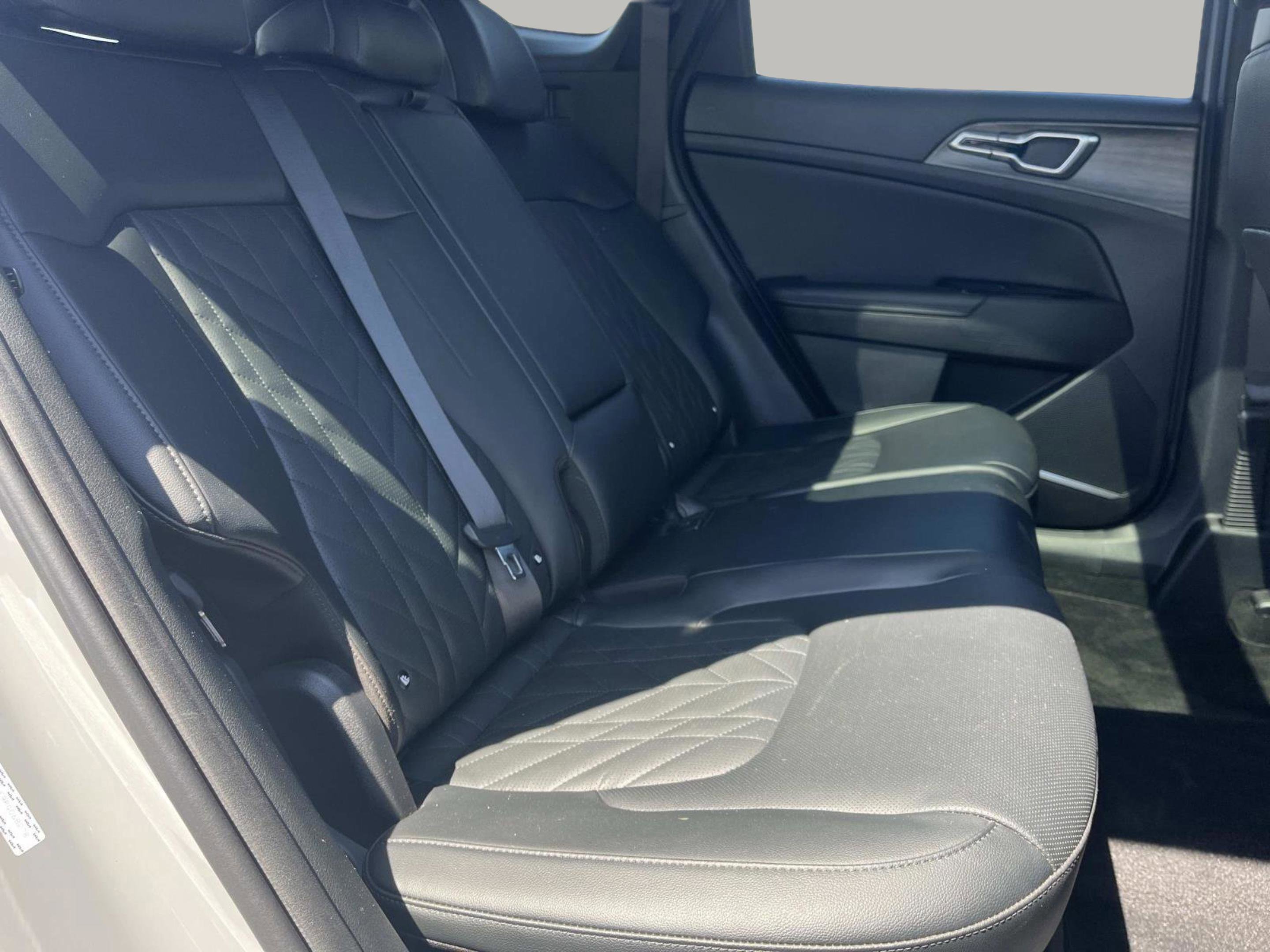 Used 2023 Kia Sportage X-Line w/ X-Line Premium Package image 22