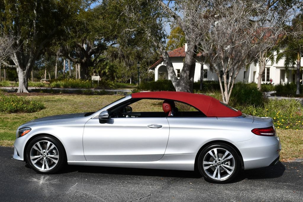 Used 2020 Mercedes-Benz C 300 4MATIC Cabriolet image 4