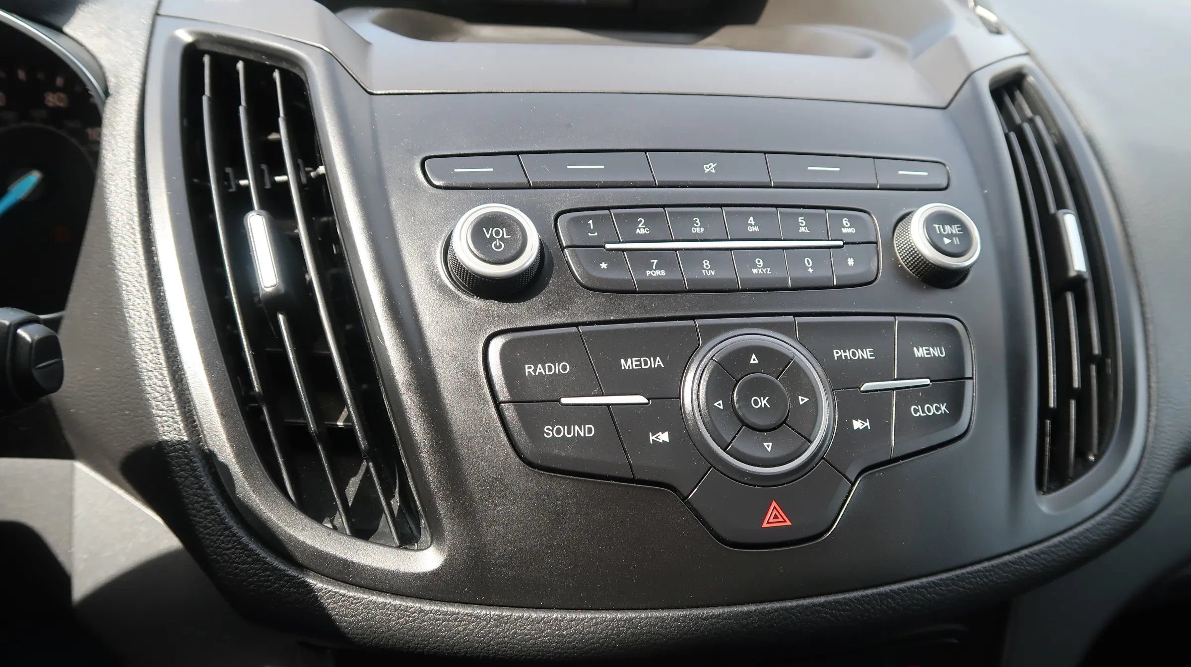 Used 2019 Ford Escape S FWD image 31