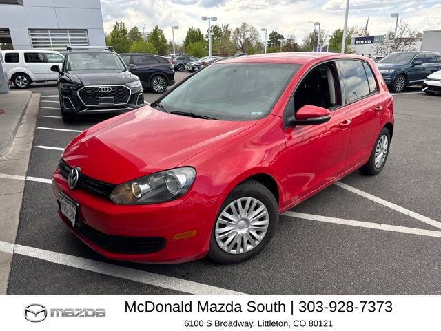 Used 2013 Volkswagen Golf 4-Door FWD image 2