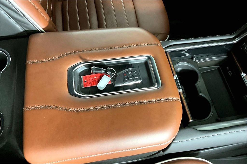 Used 2024 GMC Yukon XL Denali Ultimate image 35