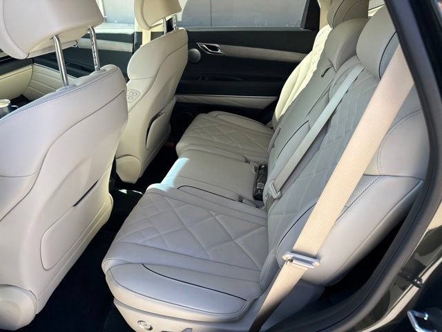 Used 2025 Genesis GV80 3.5T Prestige AWD/4WD image 9