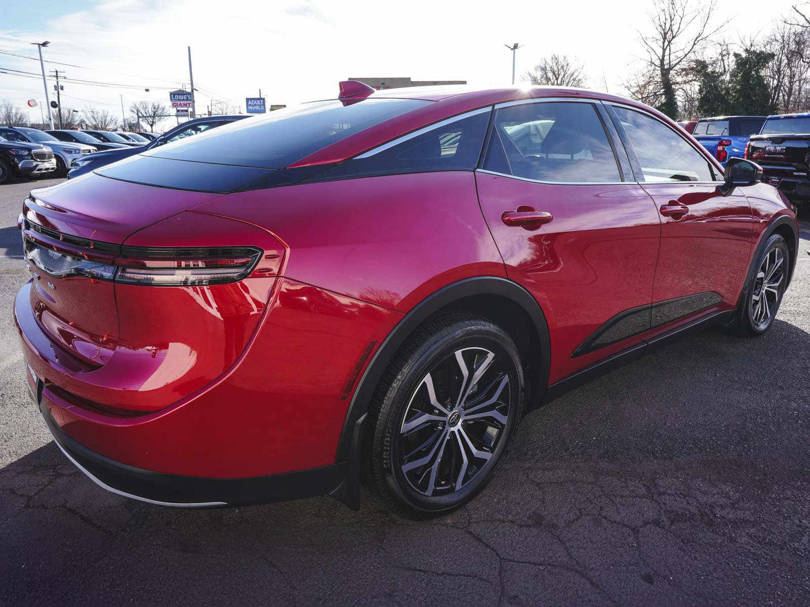 Used 2024 Toyota Crown XLE image 5