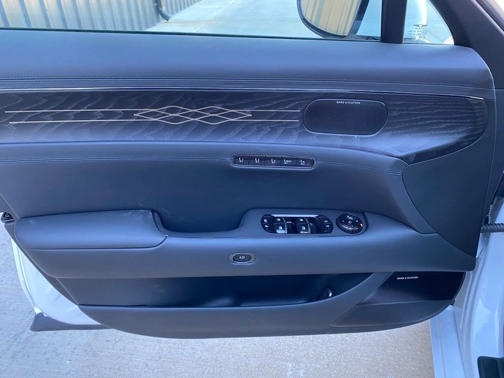 New 2026 Genesis G90 3.5T Prestige image 22