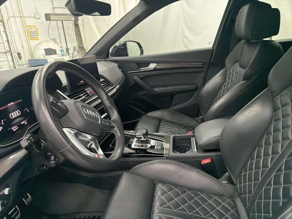 Used 2023 Audi SQ5 Prestige w/ Prestige Package AWD/4WD image 15