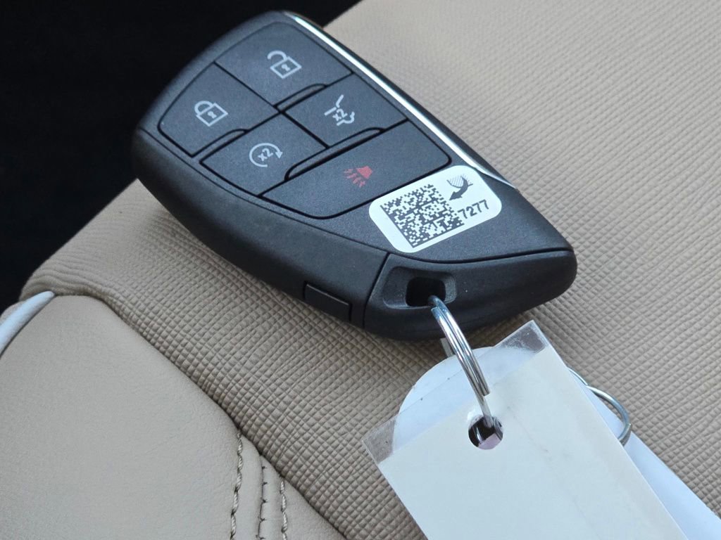 New 2025 Buick Enclave Preferred w/ LPO, All-Weather Package image 35