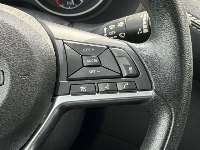 Used 2024 Nissan Sentra SV FWD image 22