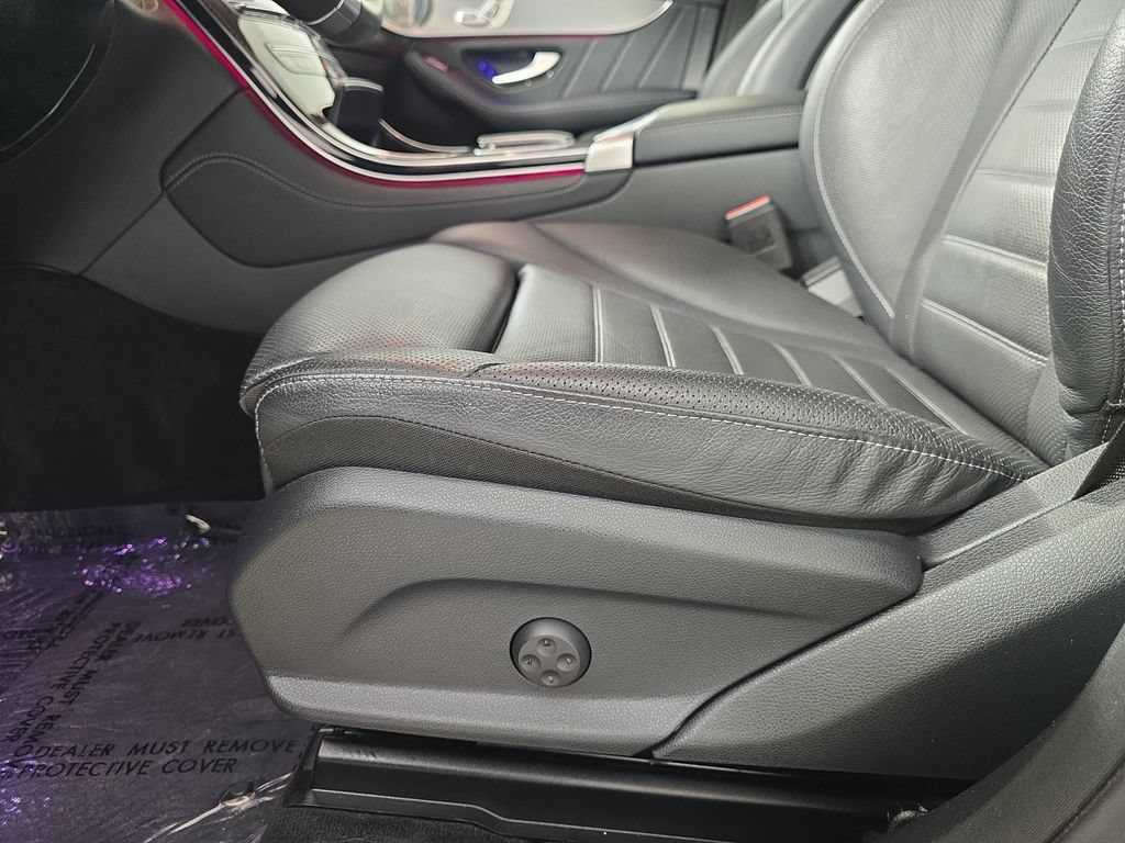 Used 2020 Mercedes-Benz GLC 43 AMG 4MATIC image 32