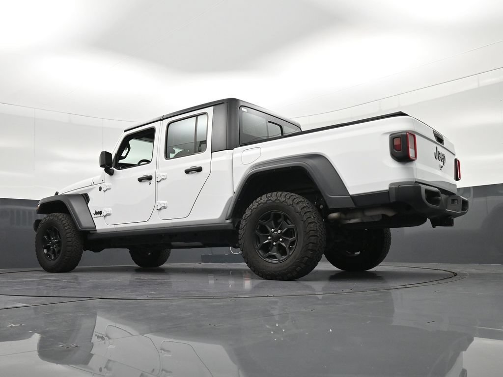 Used 2023 Jeep Gladiator Sport AWD/4WD image 27