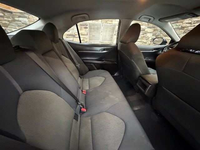 Used 2022 Toyota Camry LE w/ Convenience Package FWD image 32