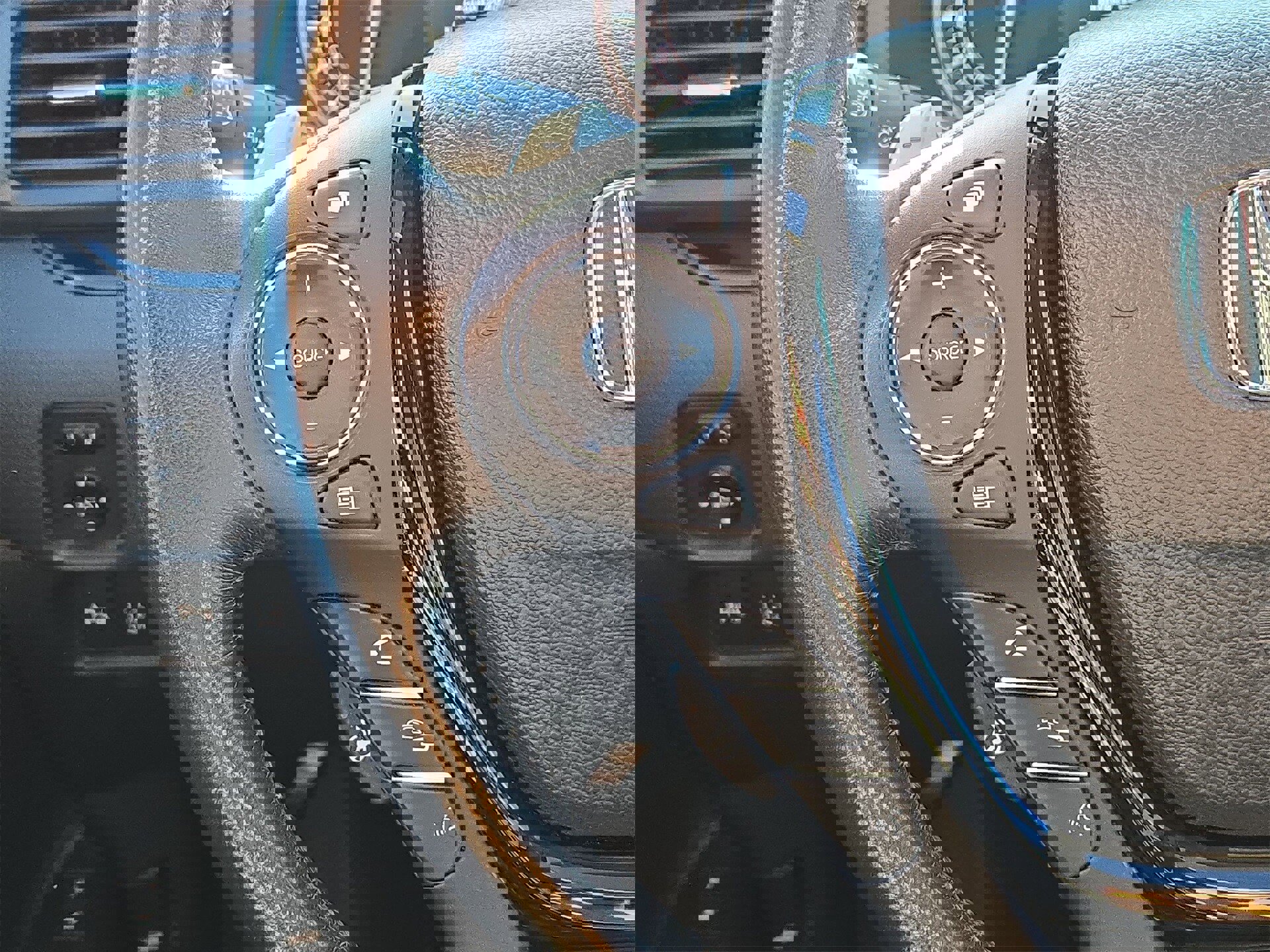 Used 2018 Honda Pilot Elite image 21