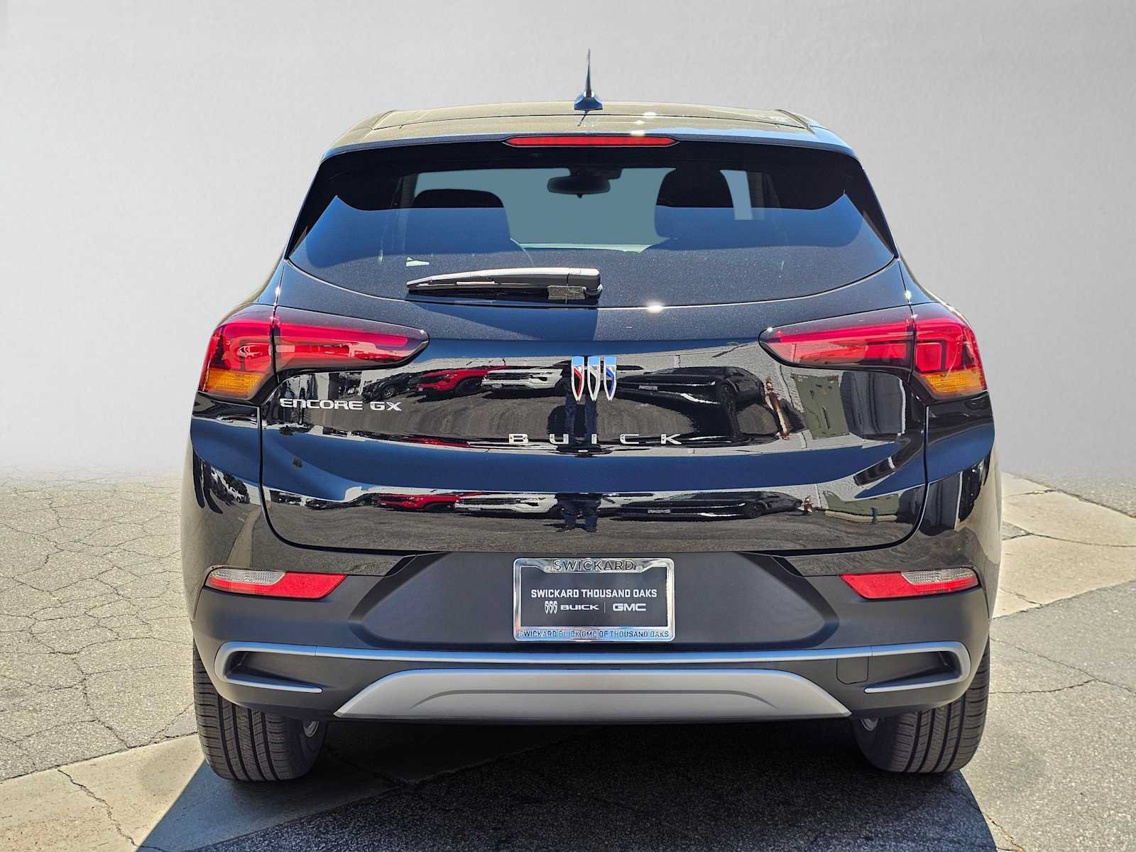 New 2026 Buick Encore GX Preferred w/ Comfort Package FWD image 4