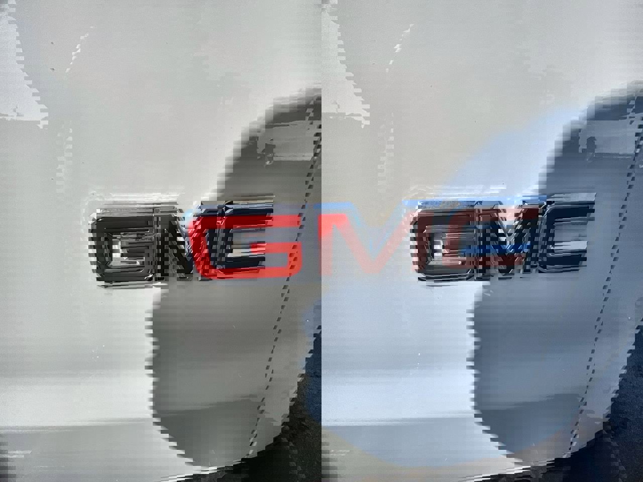 Used 2024 GMC Savana 2500 w/ Driver Convenience Package image 27