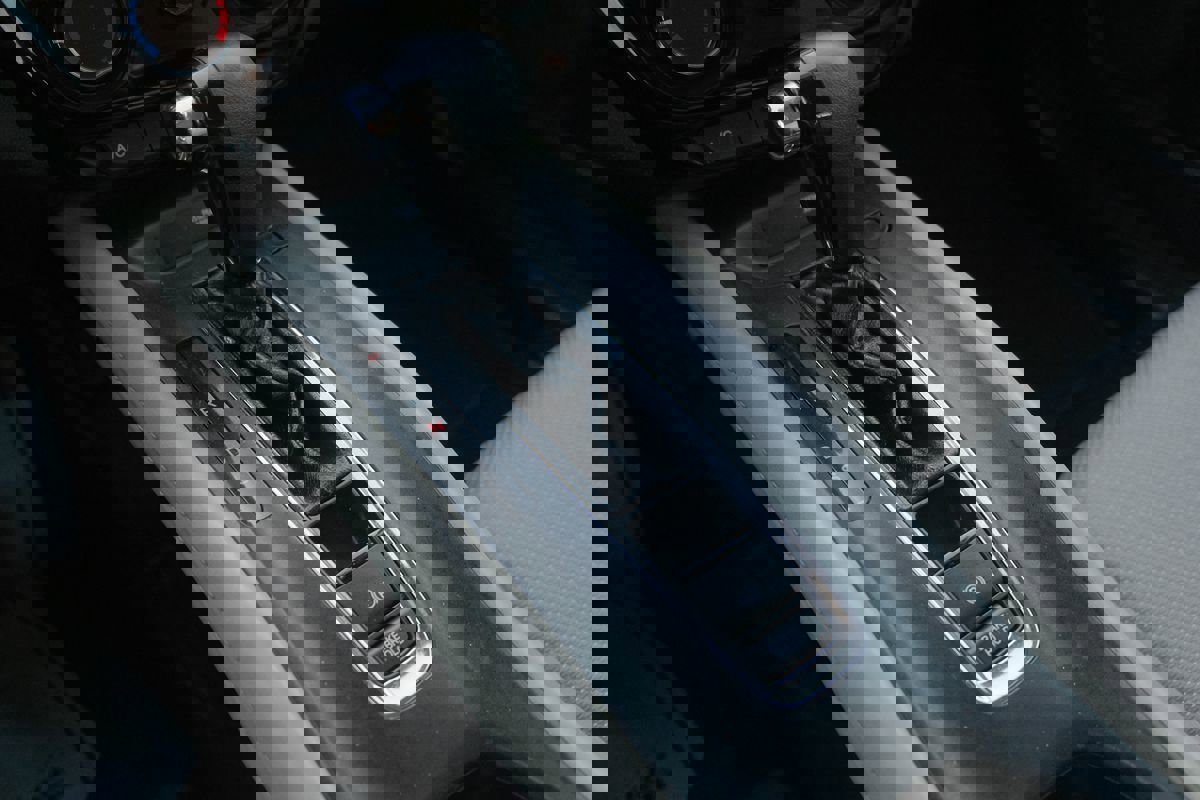 Used 2017 Honda HR-V LX image 24