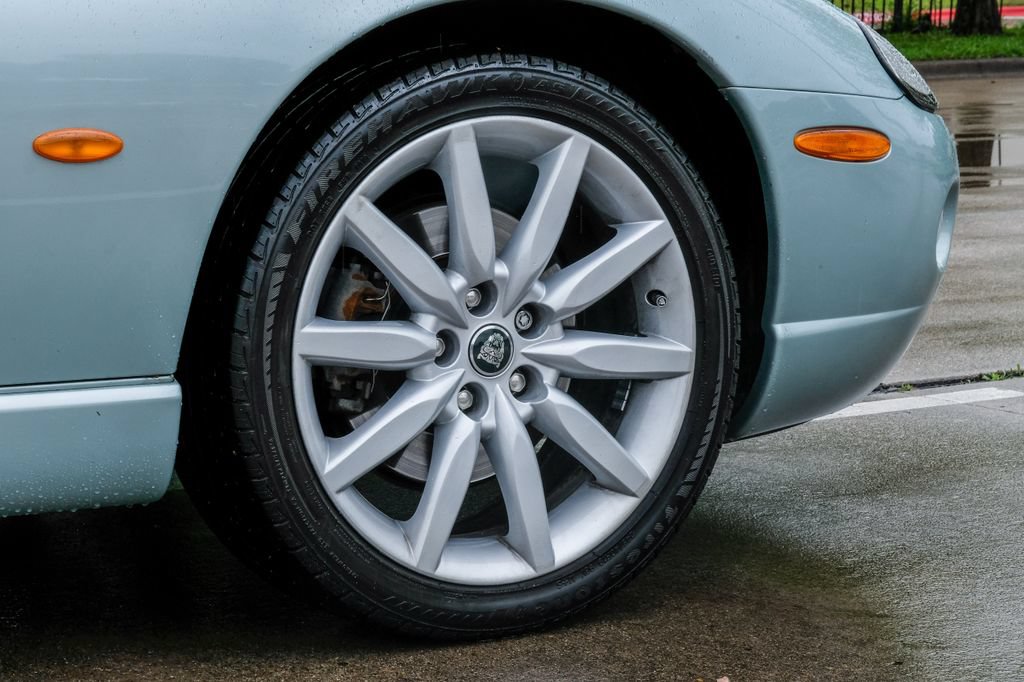 Used 2006 Jaguar XK8 Convertible RWD image 78