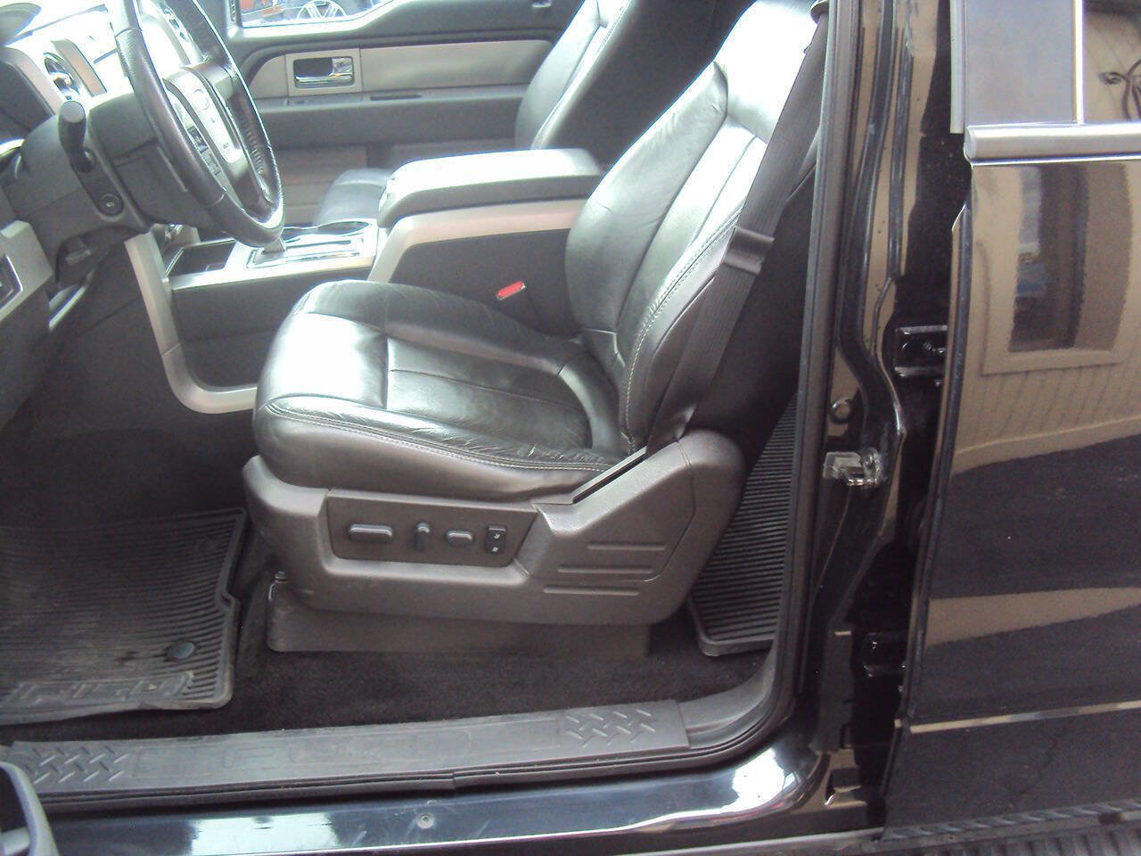 Used 2013 Ford F150 FX4 w/ Luxury Equipment Group image 8