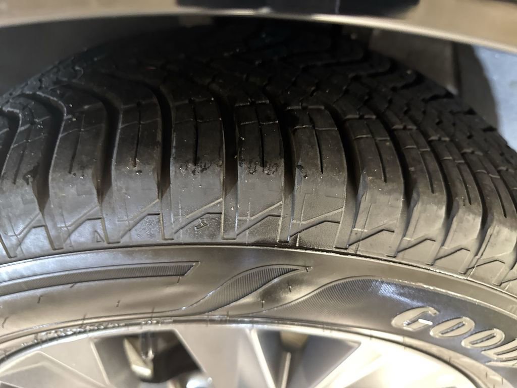 Used 2023 Kia Sportage SX Prestige image 11