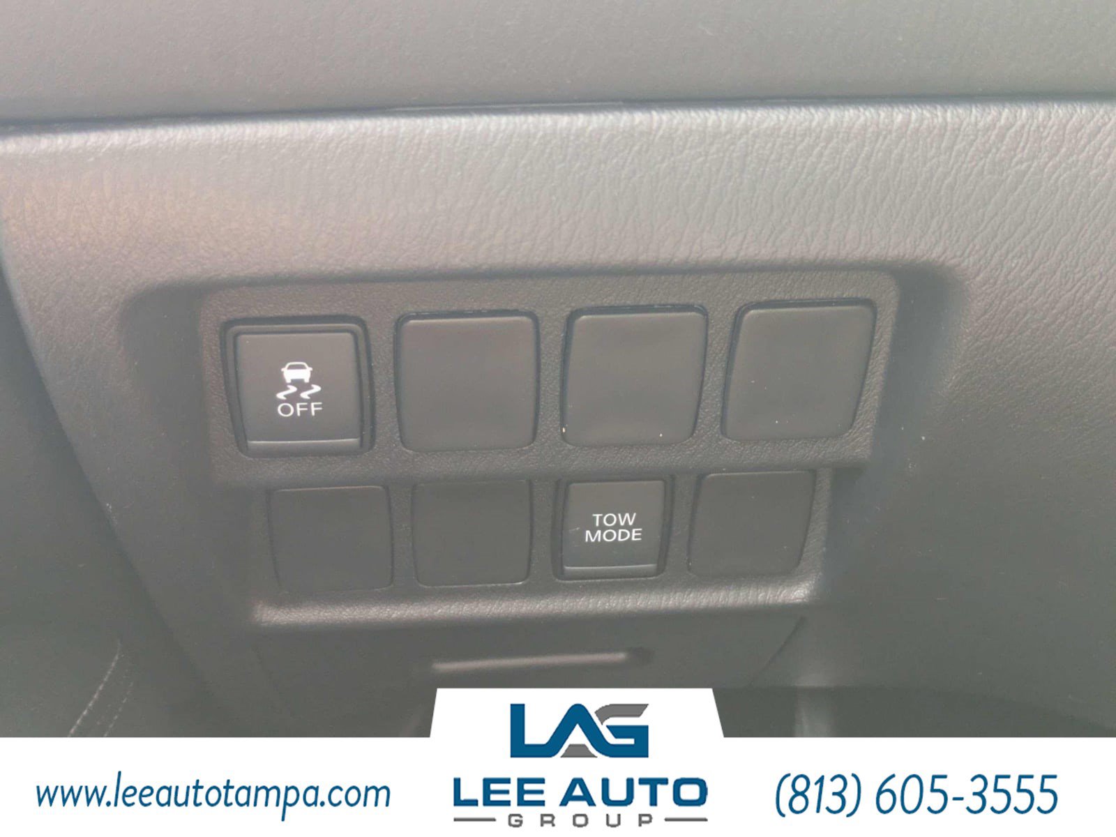 Used 2019 Nissan Pathfinder S AWD/4WD image 21