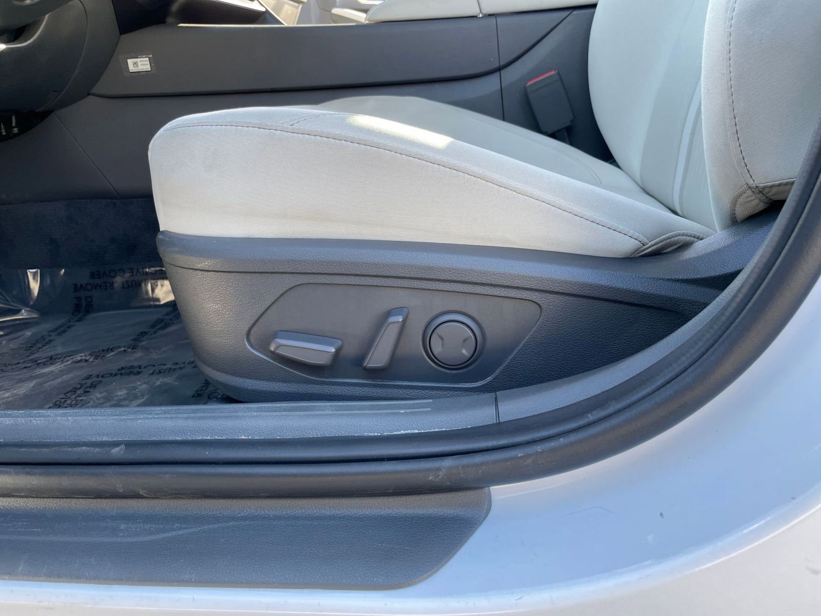Used 2025 Hyundai Sonata SEL FWD image 22