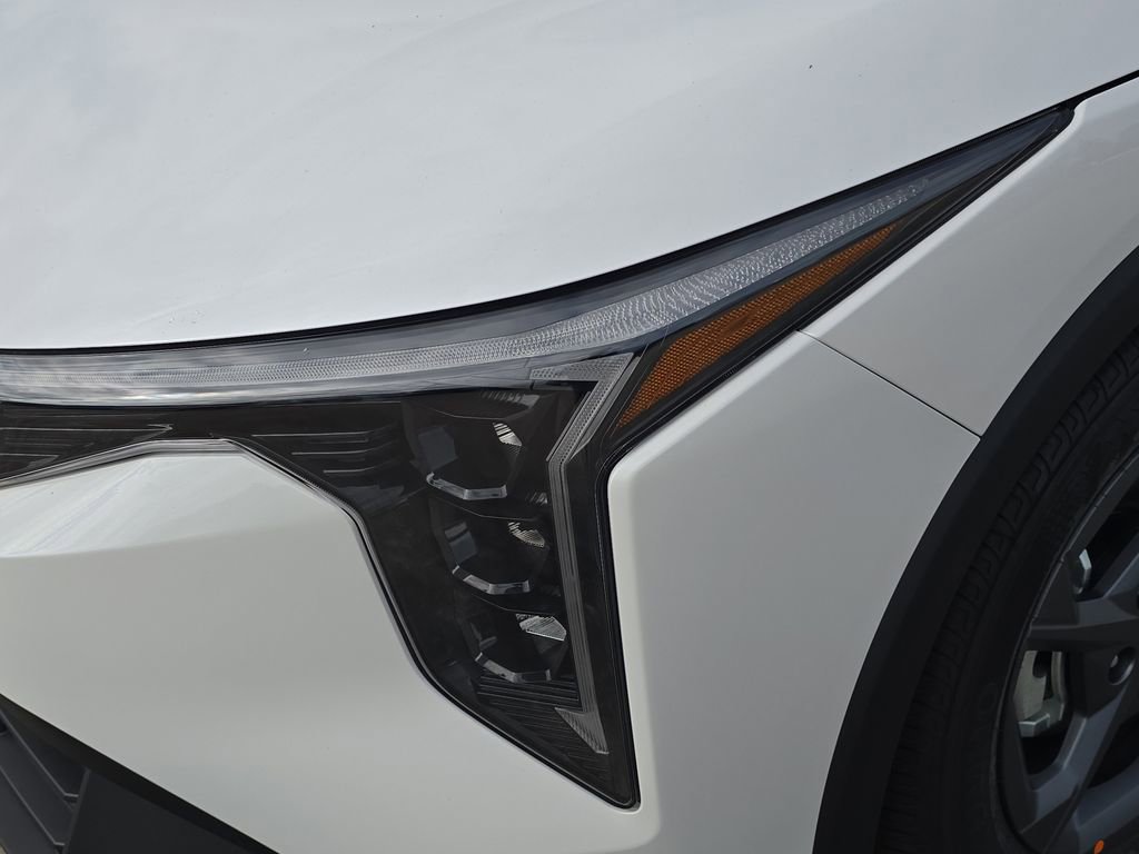 New 2025 Kia K4 LXS image 10