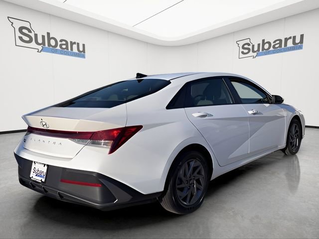 Used 2024 Hyundai Elantra SEL image 7