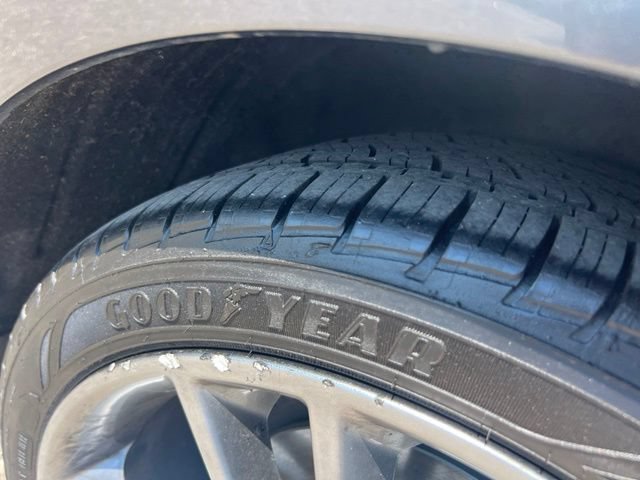 Used 2015 Ford Fusion Titanium FWD image 26