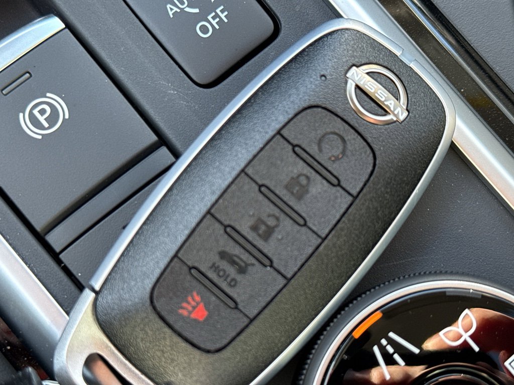 New 2026 Nissan Pathfinder SL image 39