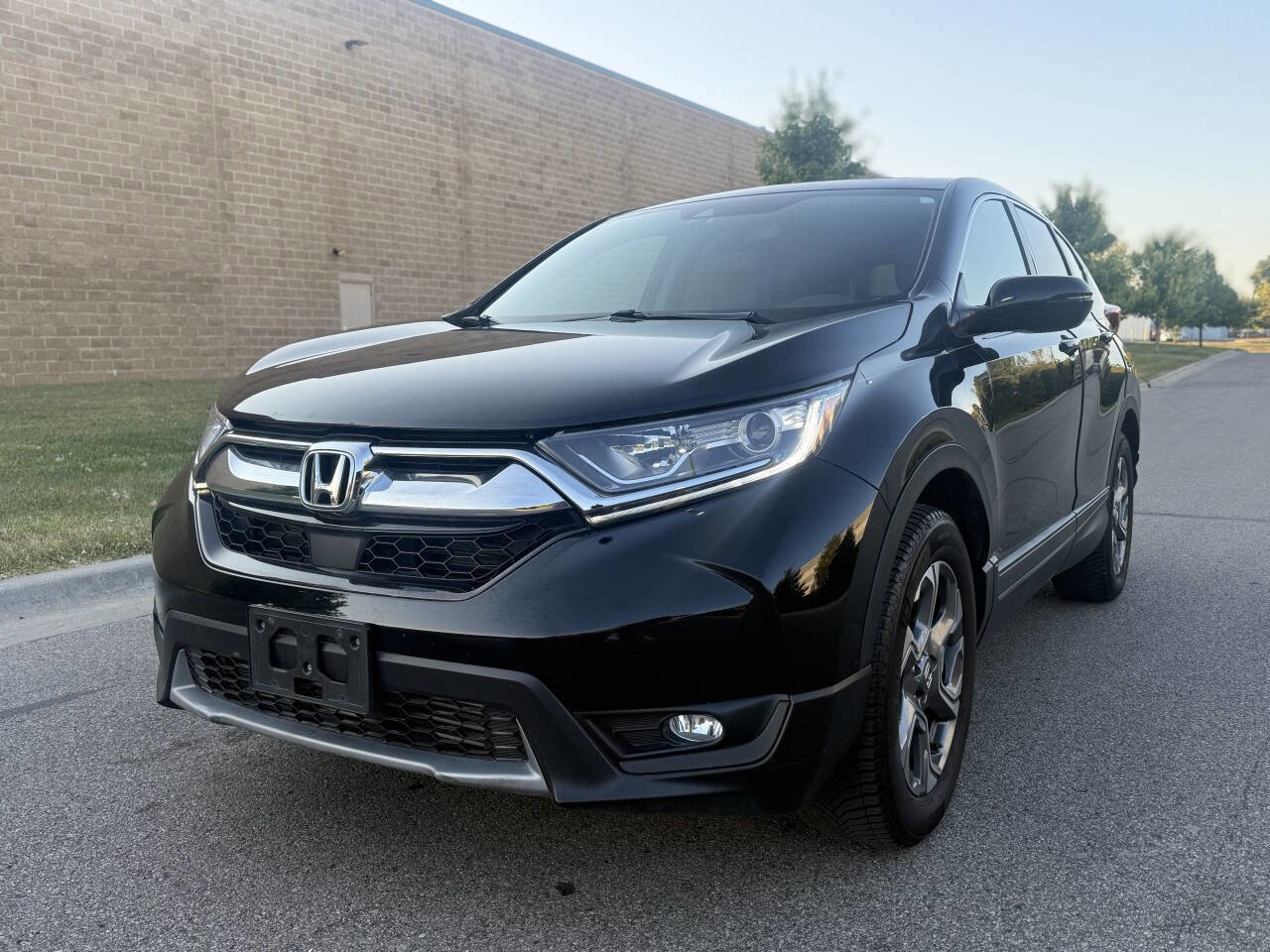 Used 2019 Honda CR-V EX-L image 1