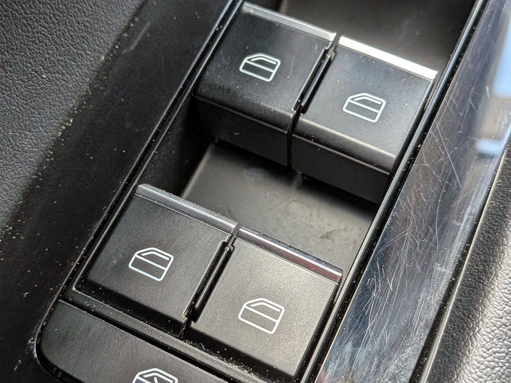 Certified 2024 MAZDA CX-30 AWD 2.5 S w/ Select Sport Pkg image 23