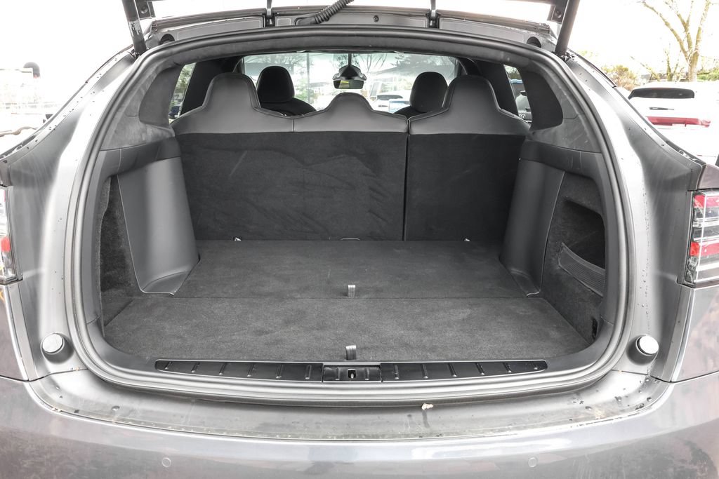 Used 2023 Tesla Model X AWD/4WD image 27