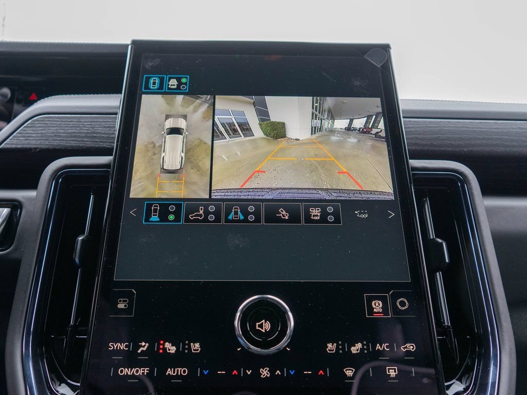 New 2026 GMC Yukon XL AT4 Ultimate AWD/4WD image 29