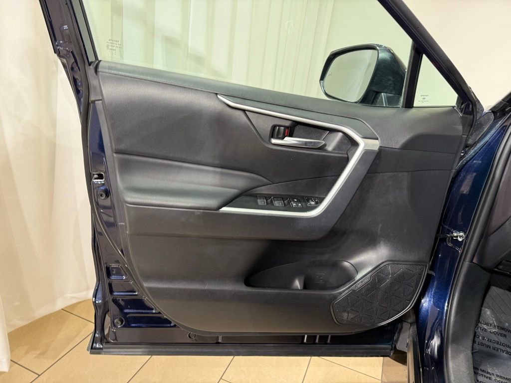 Certified 2025 Toyota RAV4 XLE image 15