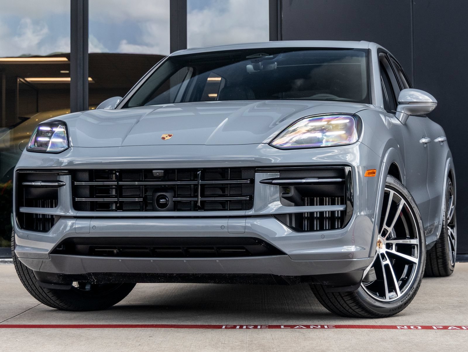 New 2026 Porsche Cayenne AWD/4WD image 1