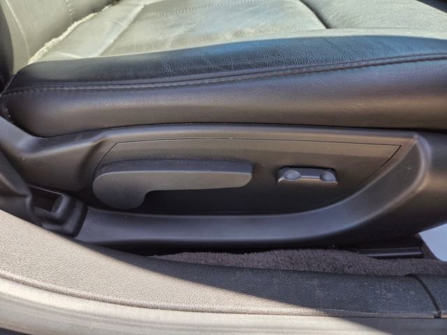 Used 2014 Chevrolet Impala LTZ FWD image 33