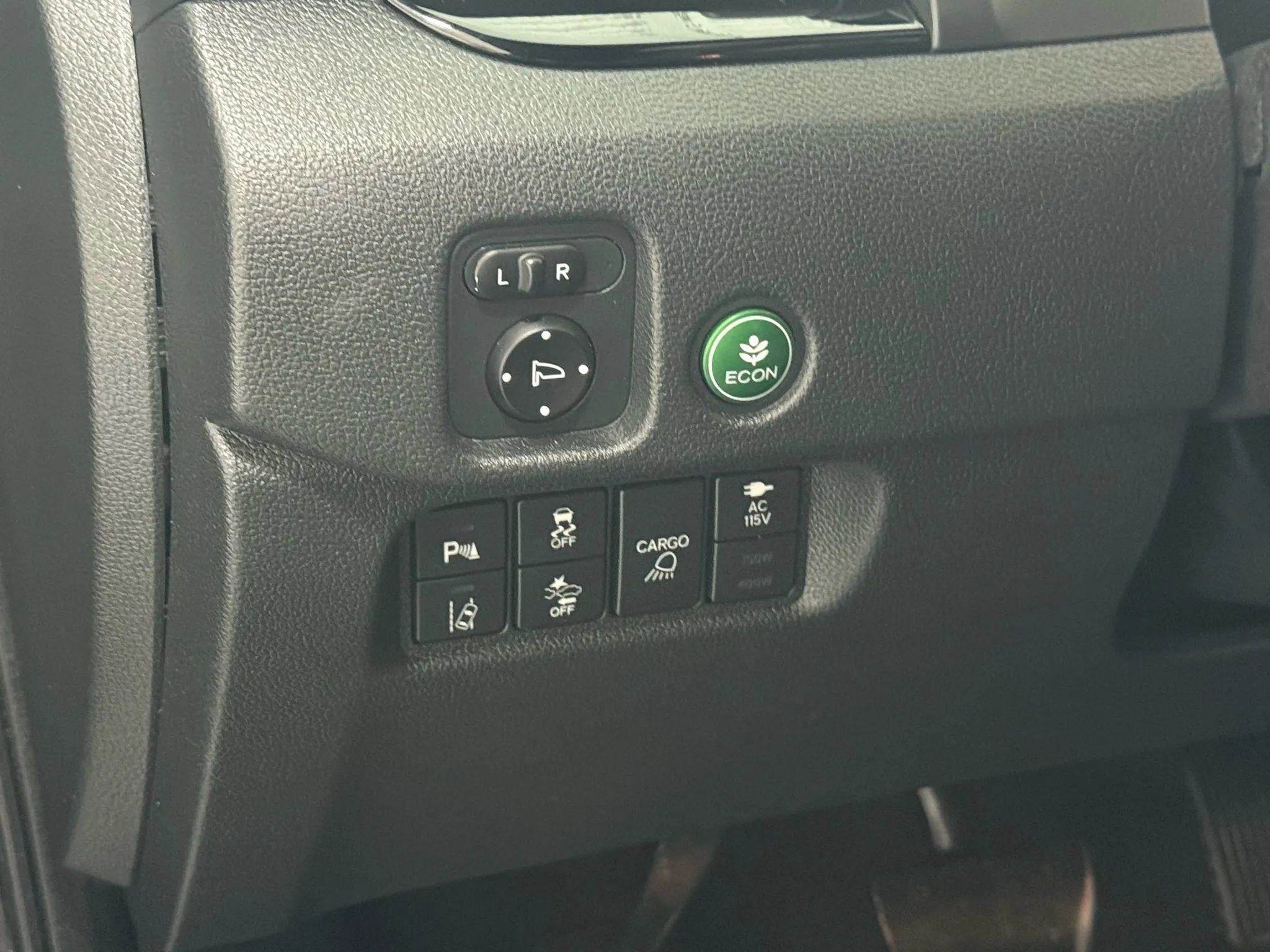 Used 2017 Honda Ridgeline Black Edition image 42