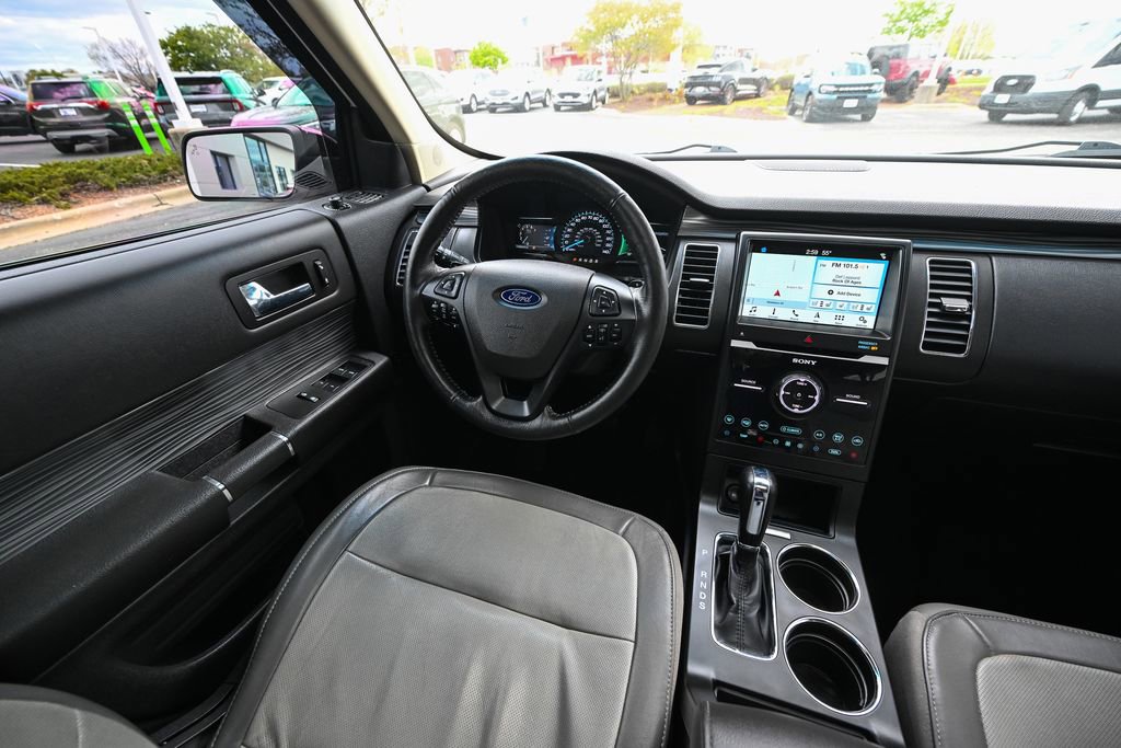 Used 2018 Ford Flex Limited w/ Equipment Group 303A AWD/4WD image 34