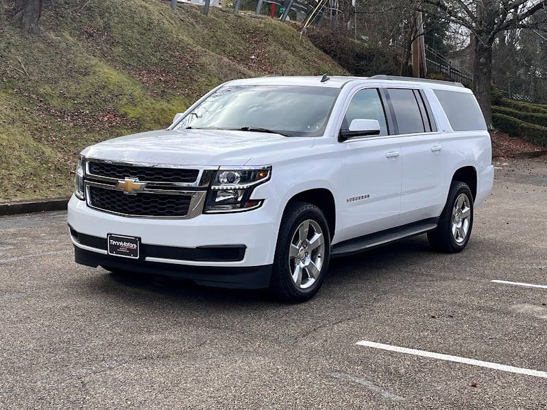 Used 2015 Chevrolet Suburban LS image 25