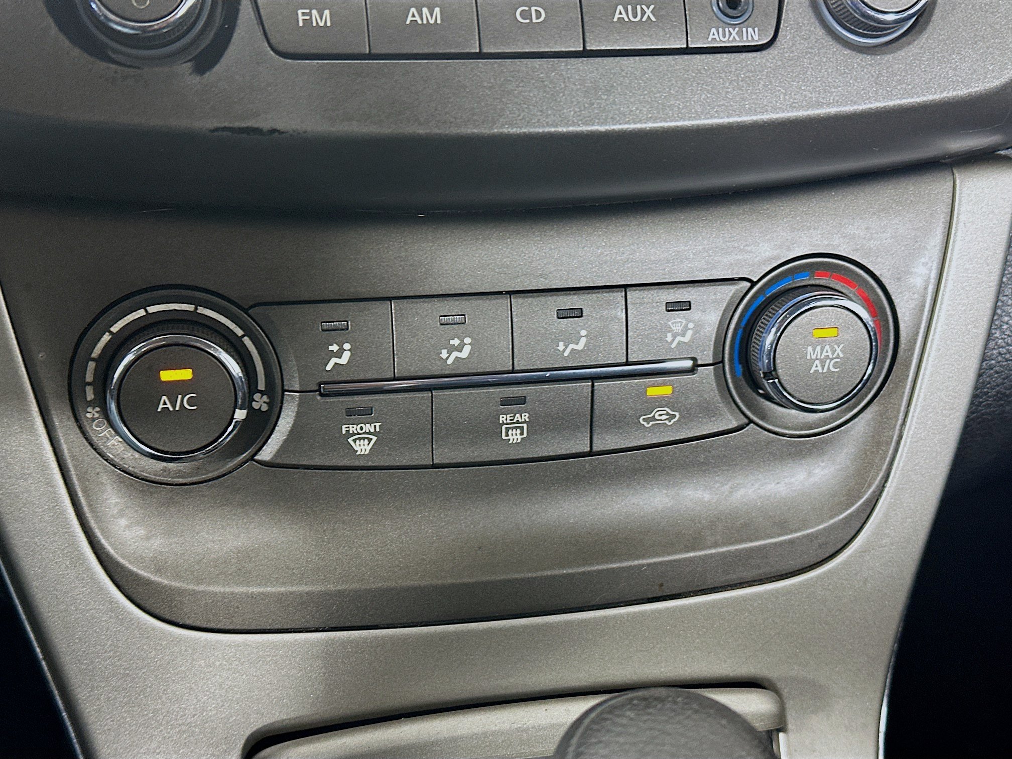 Used 2014 Nissan Sentra SV FWD image 21