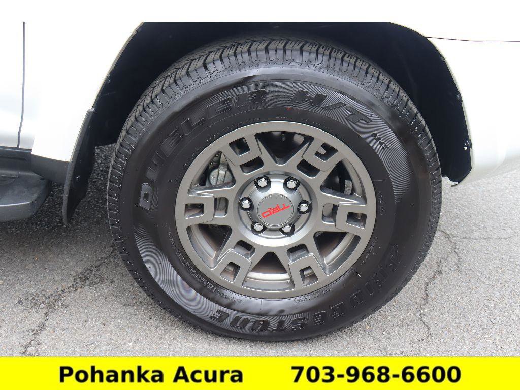 Used 2024 Toyota 4Runner TRD Off-Road Premium image 40