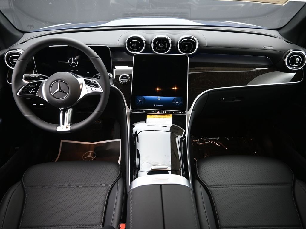 New 2025 Mercedes-Benz GLC 300 4MATIC image 18
