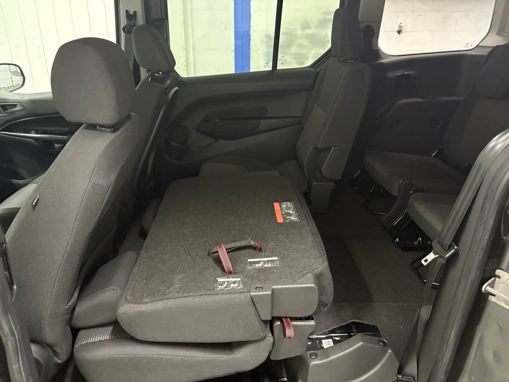 Used 2018 Ford Transit Connect XL image 12