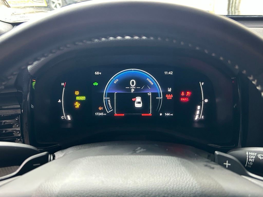 Used 2025 Toyota Camry SE w/ Convenience Package FWD image 20