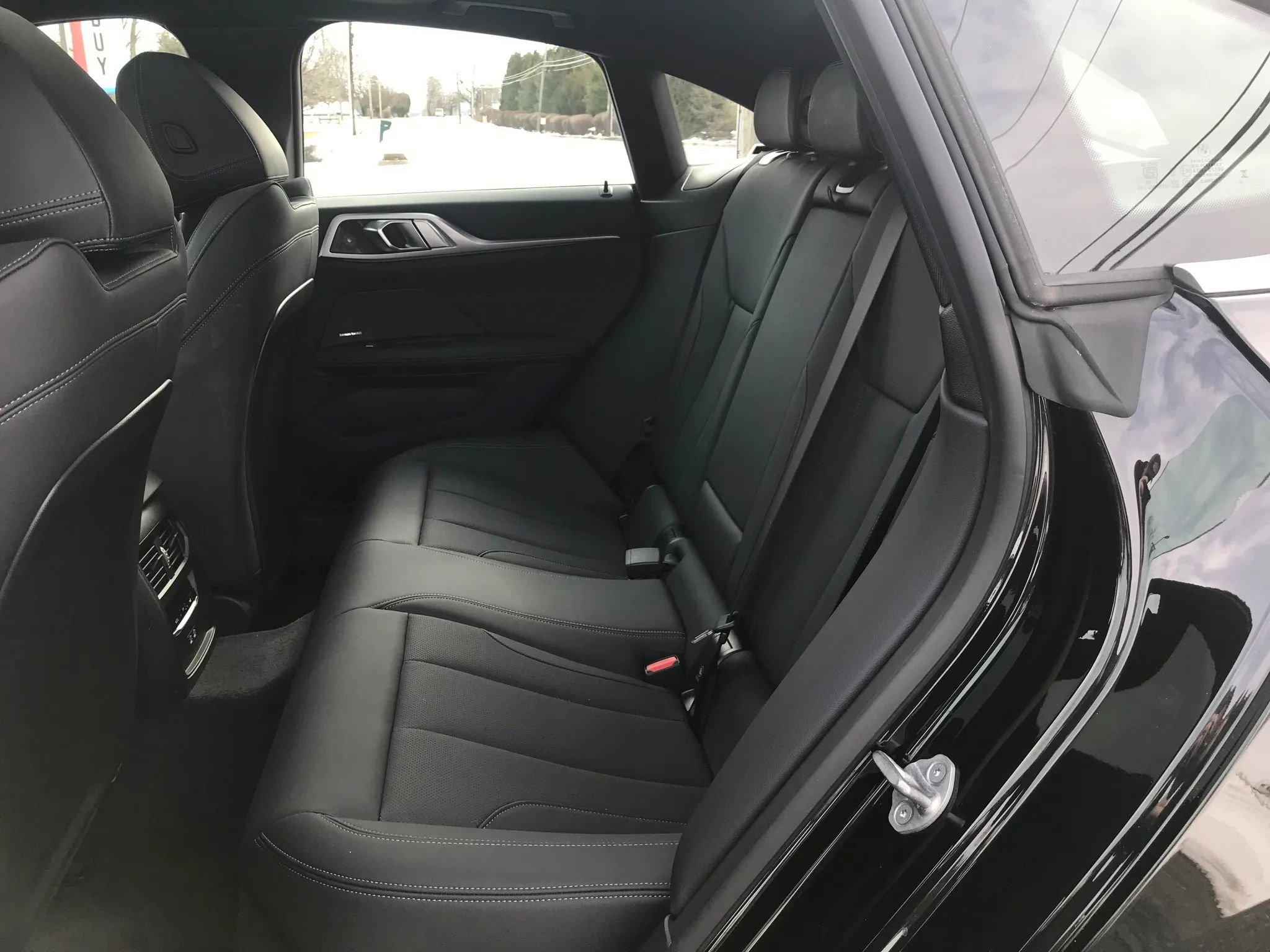 Used 2025 BMW i4 xDrive40i w/ Premium Package image 38