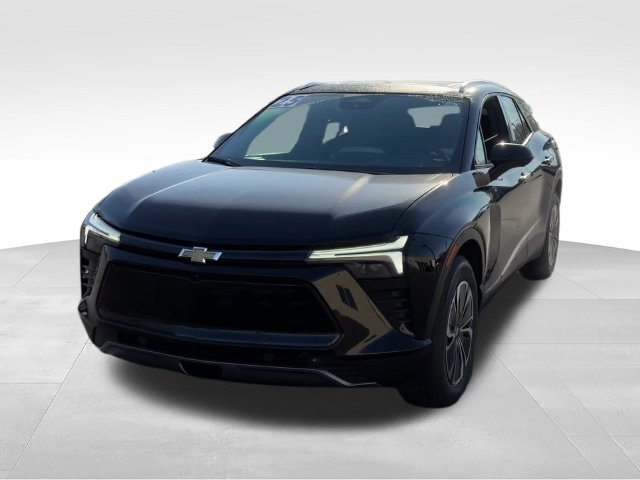 Certified 2025 Chevrolet Blazer EV LT AWD/4WD image 2