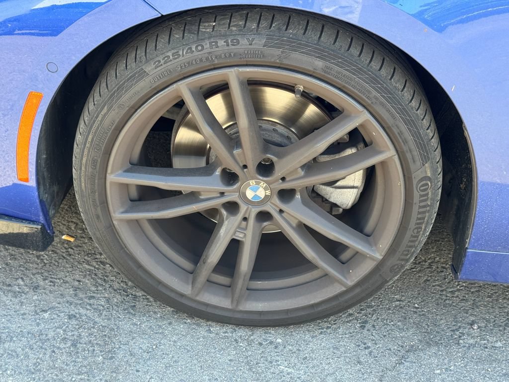 Used 2021 BMW 430i Coupe w/ M Sport Package RWD image 2
