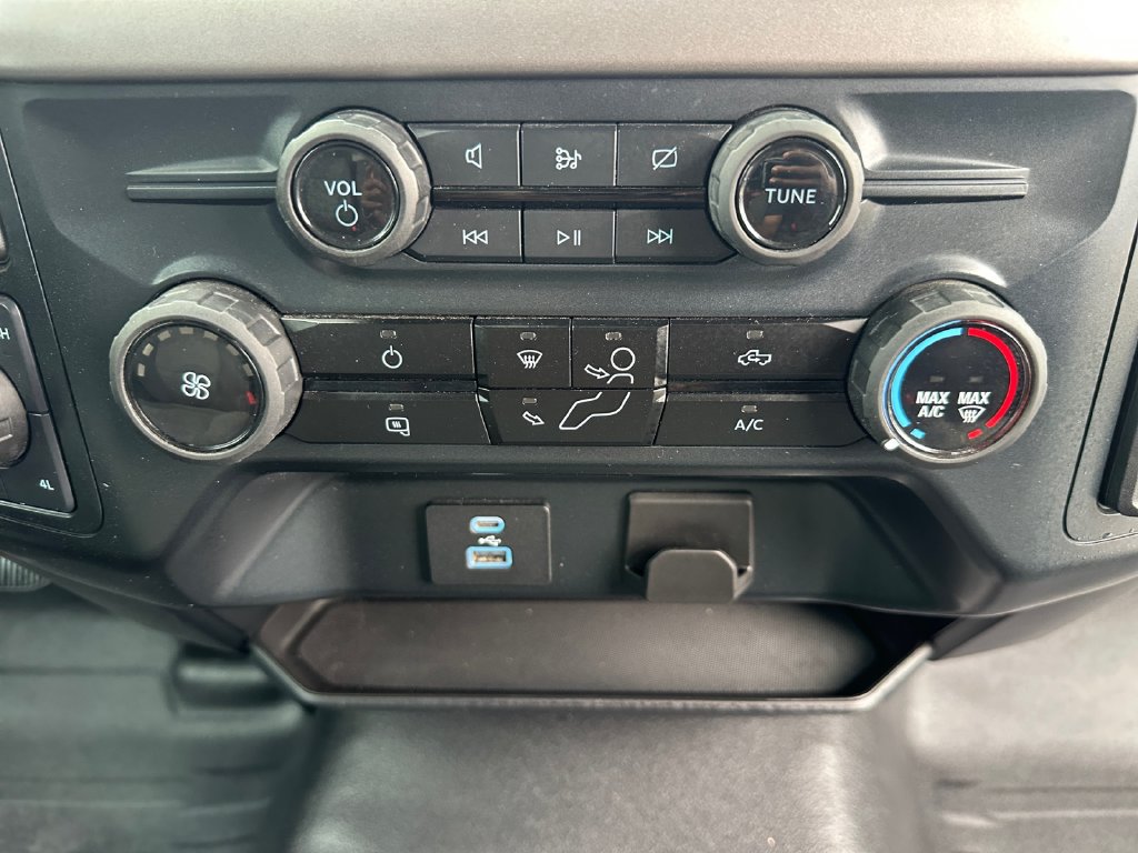 Used 2024 Ford F150 XL AWD/4WD image 23