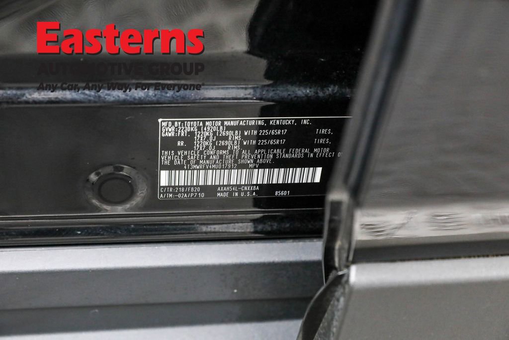 Used 2021 Toyota RAV4 LE image 34