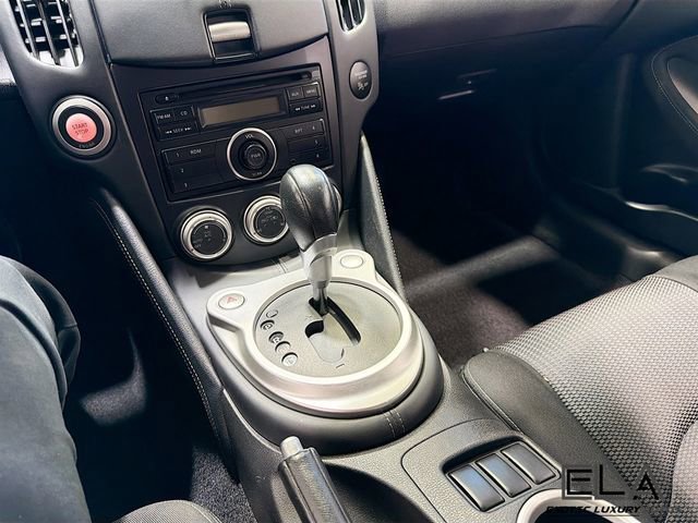 Used 2009 Nissan 370Z Touring w/ Sport Pkg image 19